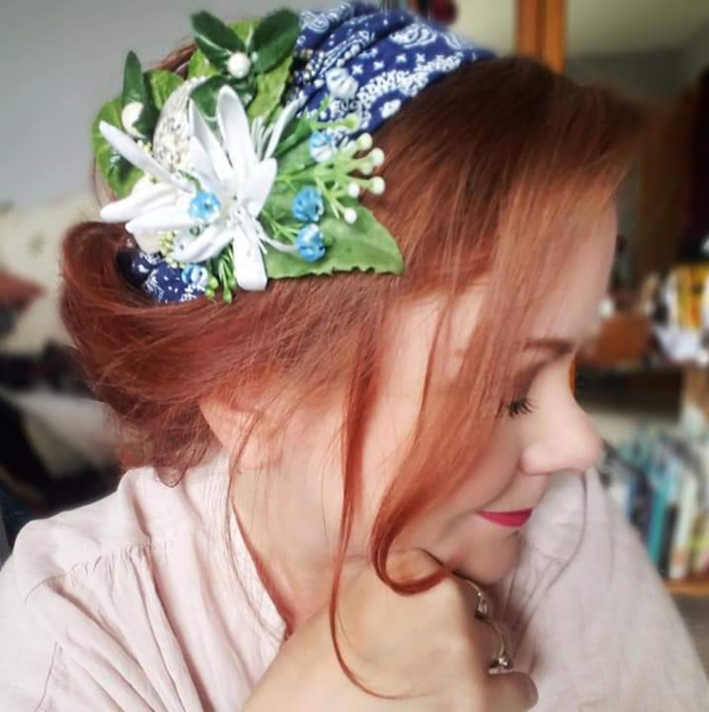 Seashells & Blooms Hair Accessory
